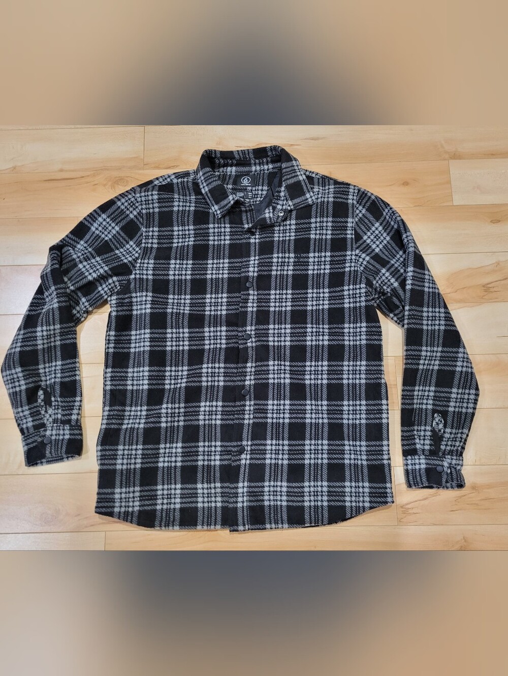 Volcom men's size large lined shirt/jacket